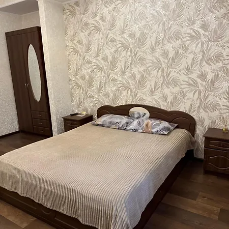 Весела Бджілка-3